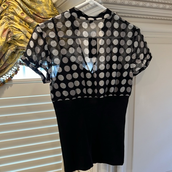 Express Top - Picture 4 of 4